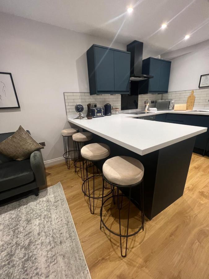 Gorgeous Newly Renovated 2 Double Bed Flat Apartment Swansea Exterior photo